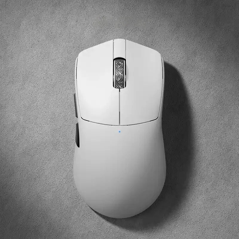 NEW Incott 039PRO Wireless E-sport Gaming Mouse 3-Mode Long Battery Life Web Driver Ergonomics Lightweight Custom Gaming Mice PC